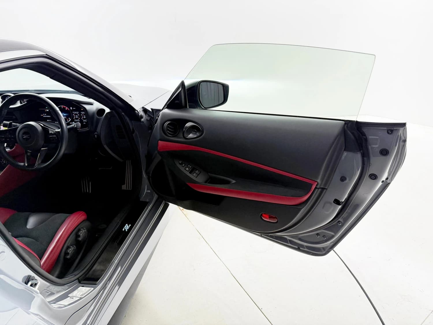 Nissan Fairlady z Version ST - фото 26