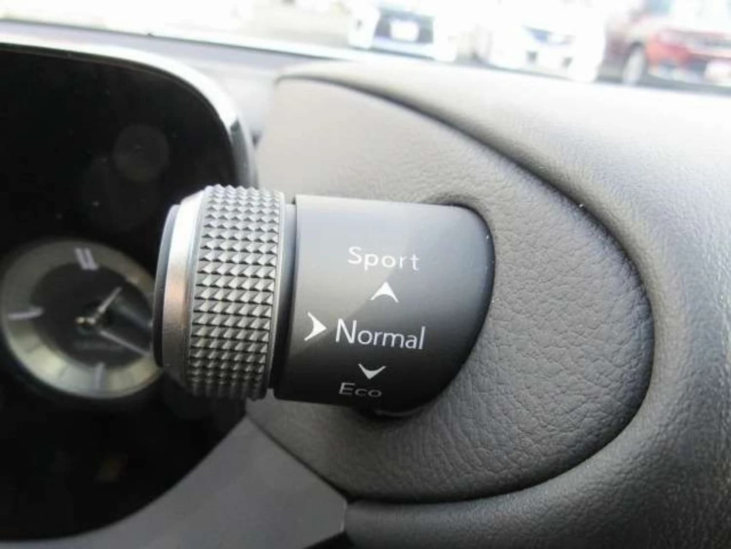 Lexus ES 300h Version L - фото 17