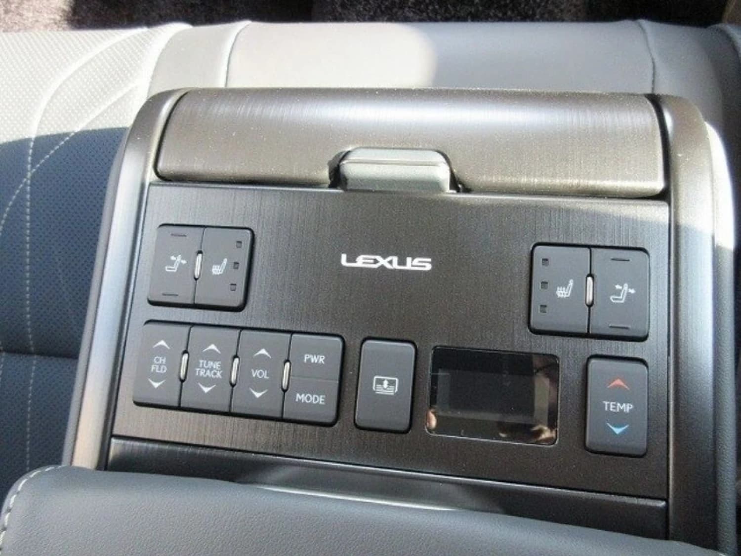Lexus ES 300h Version L - фото 33