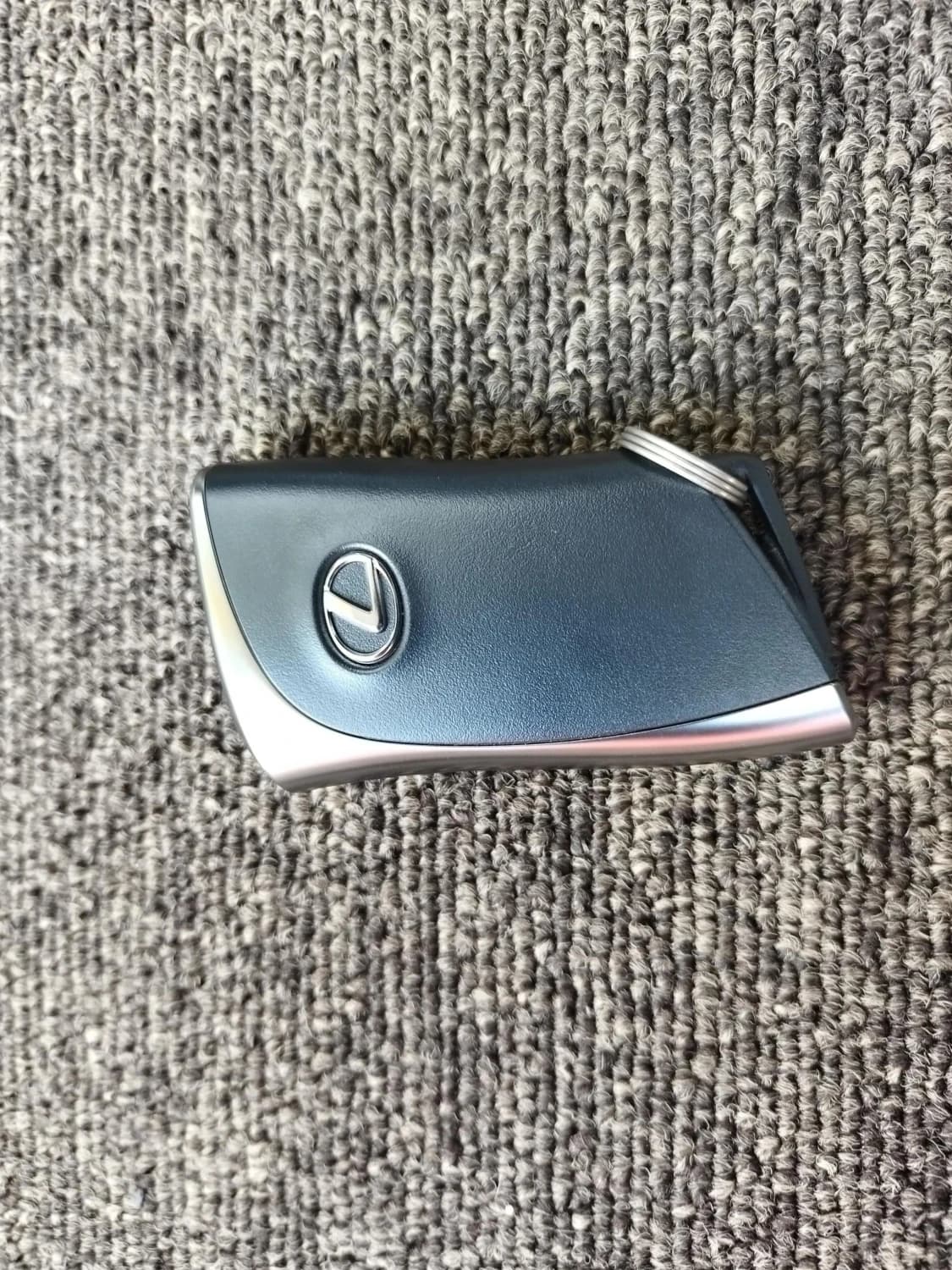 Lexus ES 300h Version L - фото 43