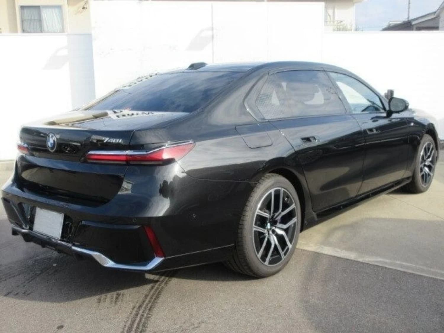 BMW 7 series 740i M Sport - фото 5