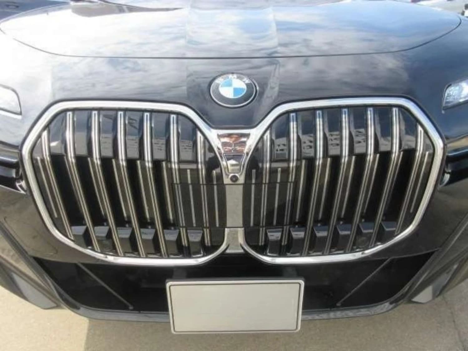 BMW 7 series 740i M Sport - фото 8