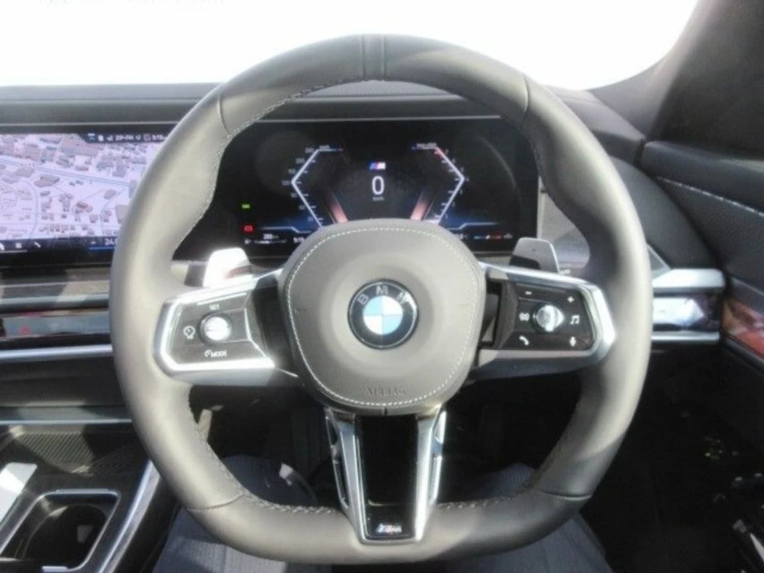 BMW 7 series 740i M Sport - фото 11