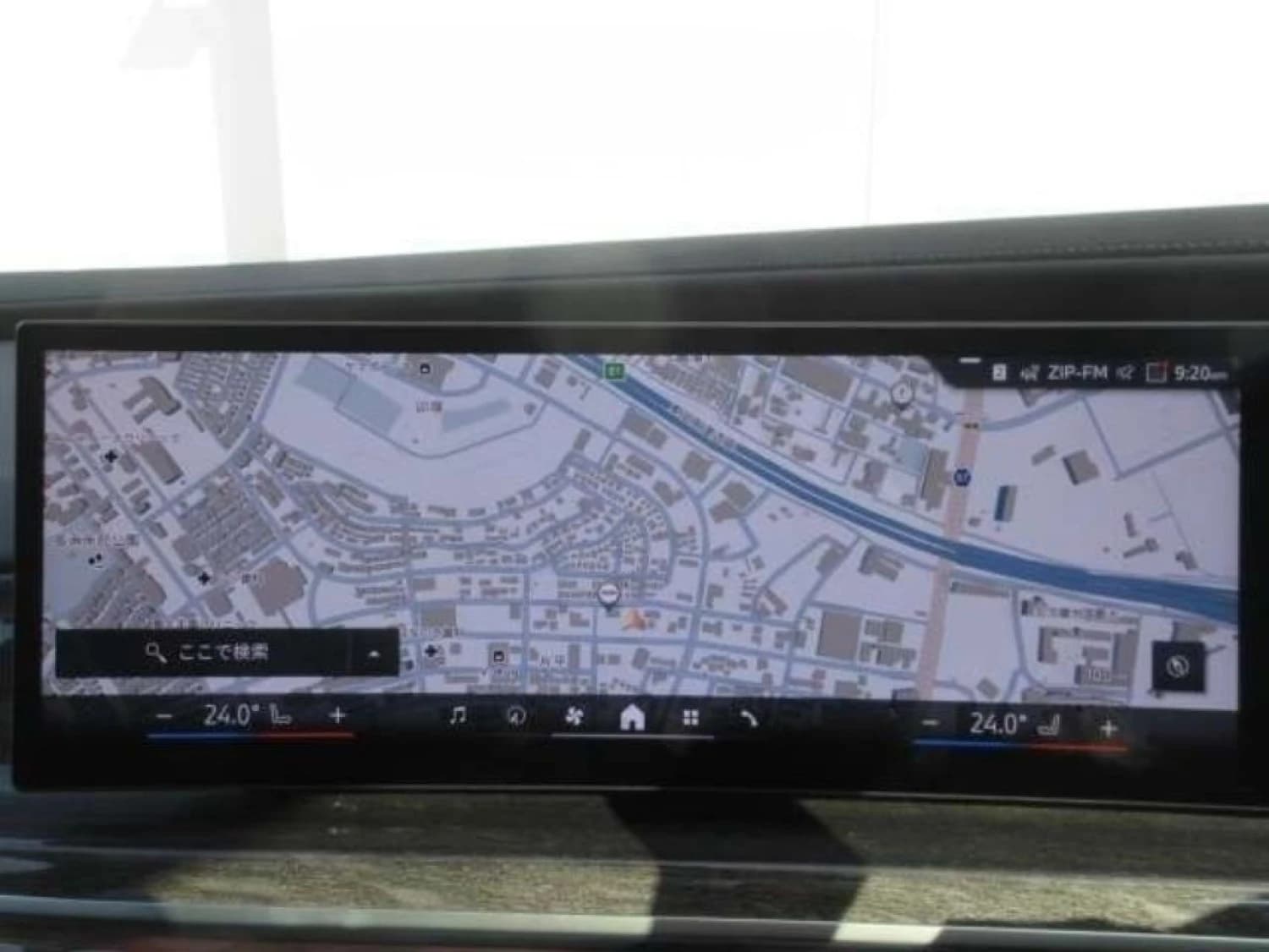 BMW 7 series 740i M Sport - фото 18