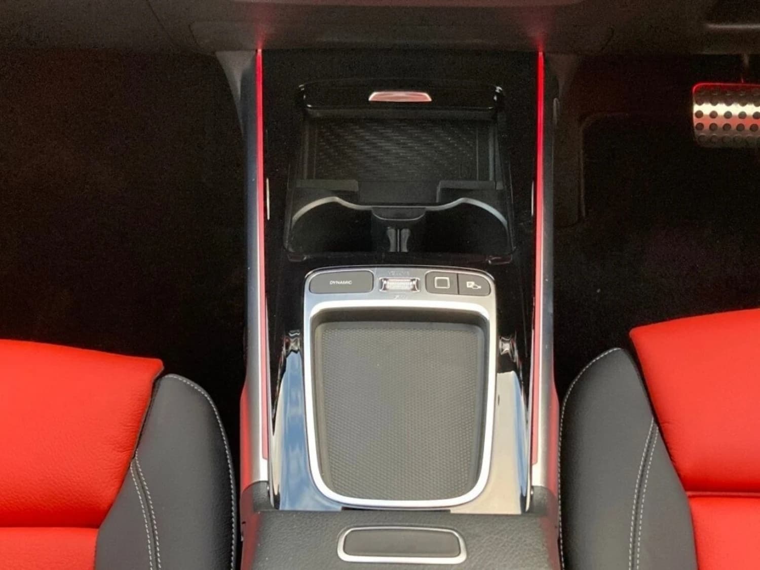 Mercedes GLB-class AMG GLB 35 4MATIC - фото 14