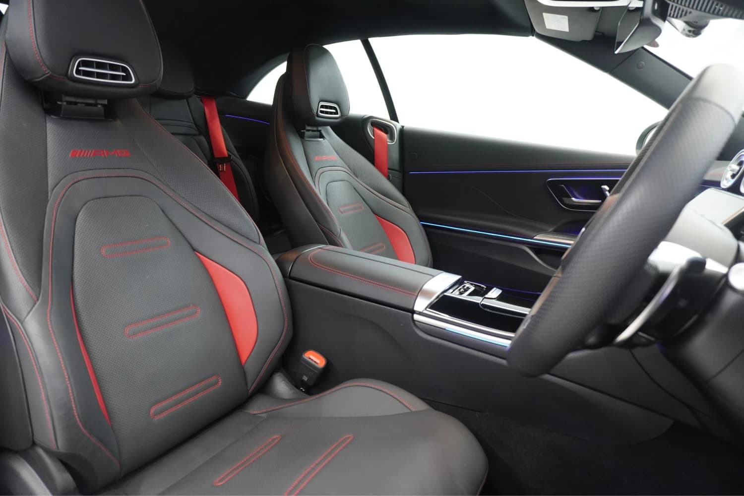 Mercedes CLE-Class CLE AMG 53 4MATIC+ Premium Plus - фото 2