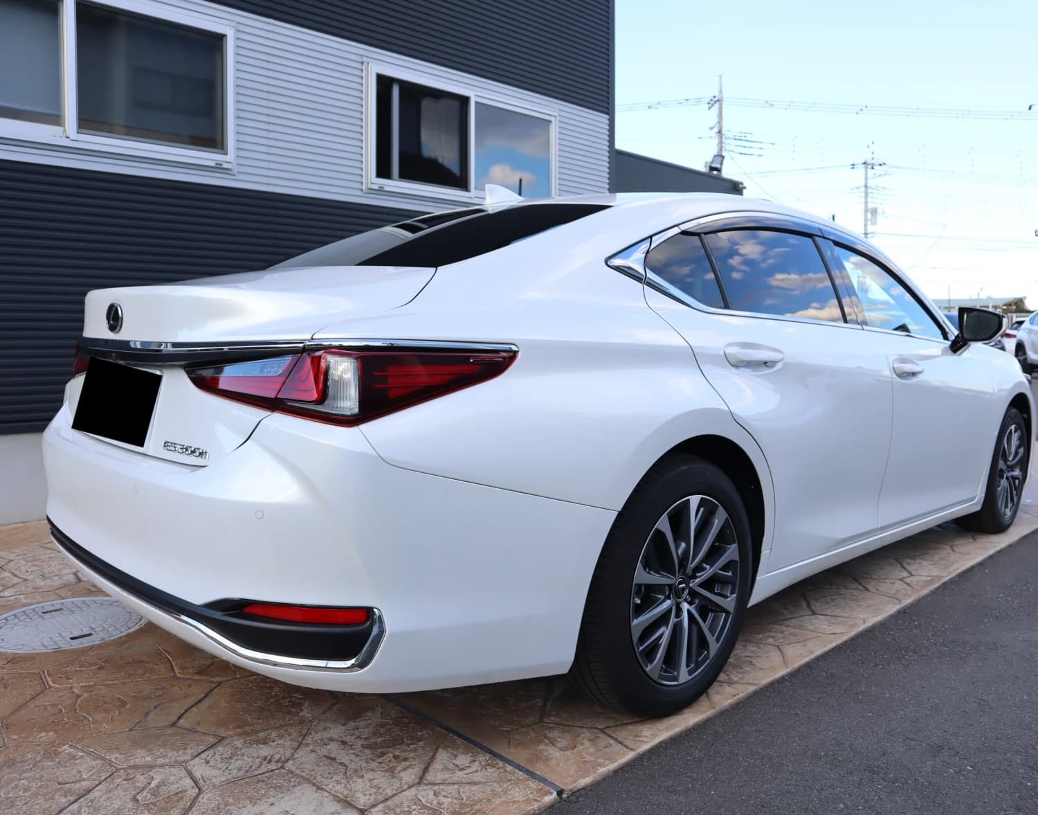 Lexus ES ES300h - фото 6