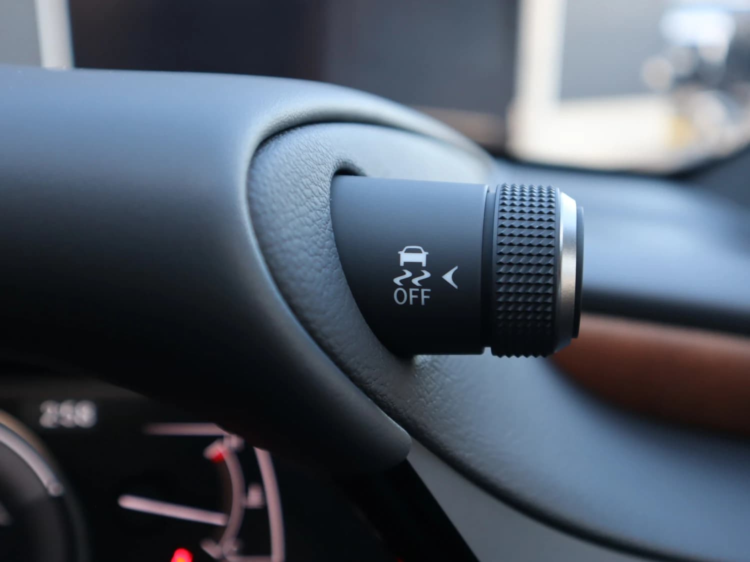 Lexus ES ES300h - фото 12