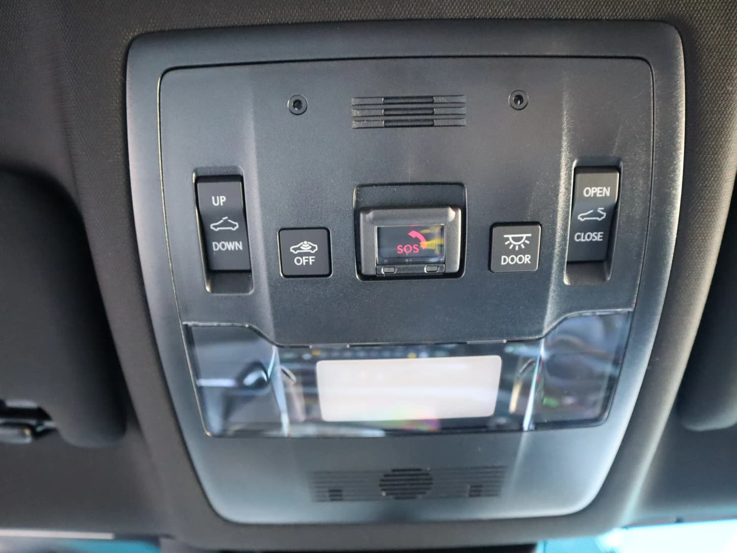 Lexus ES ES300h - фото 15