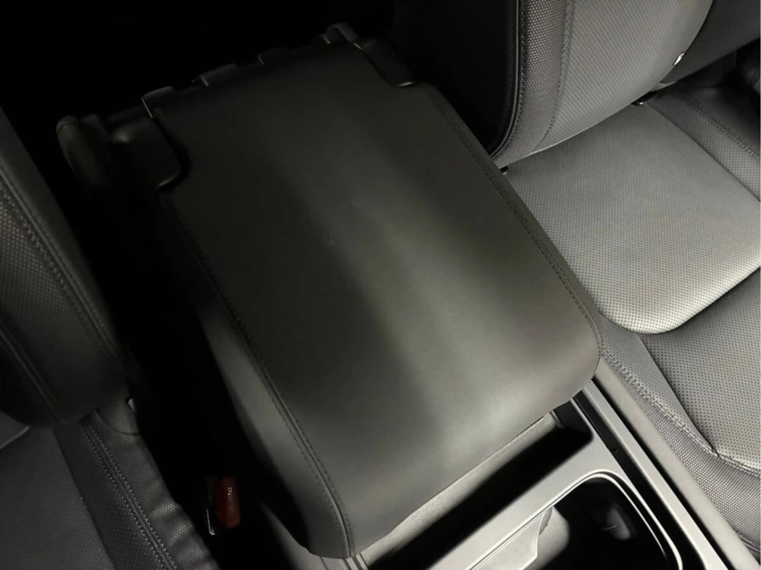 Land Rover Defender D300 X-Dynamic SE - фото 29