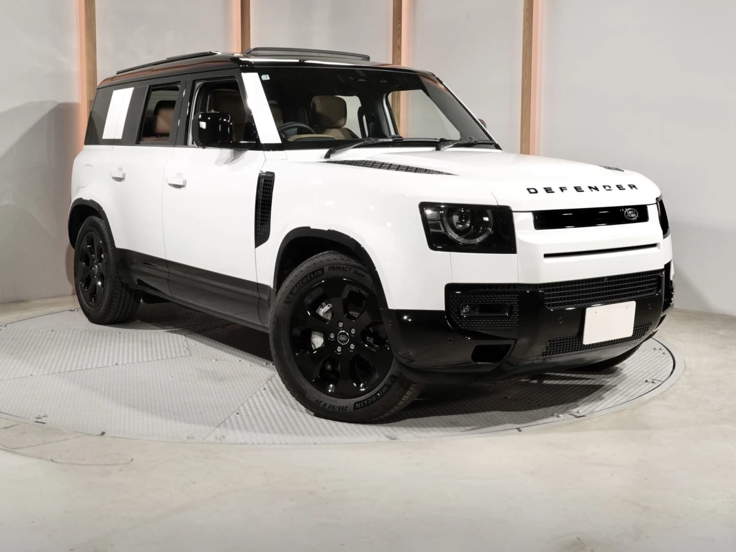 Land Rover Defender D350 X-Dynamic HSE