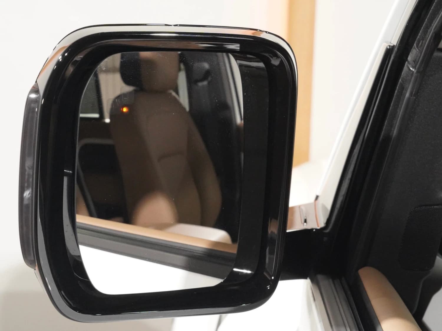 Land Rover Defender D350 X-Dynamic HSE - фото 43