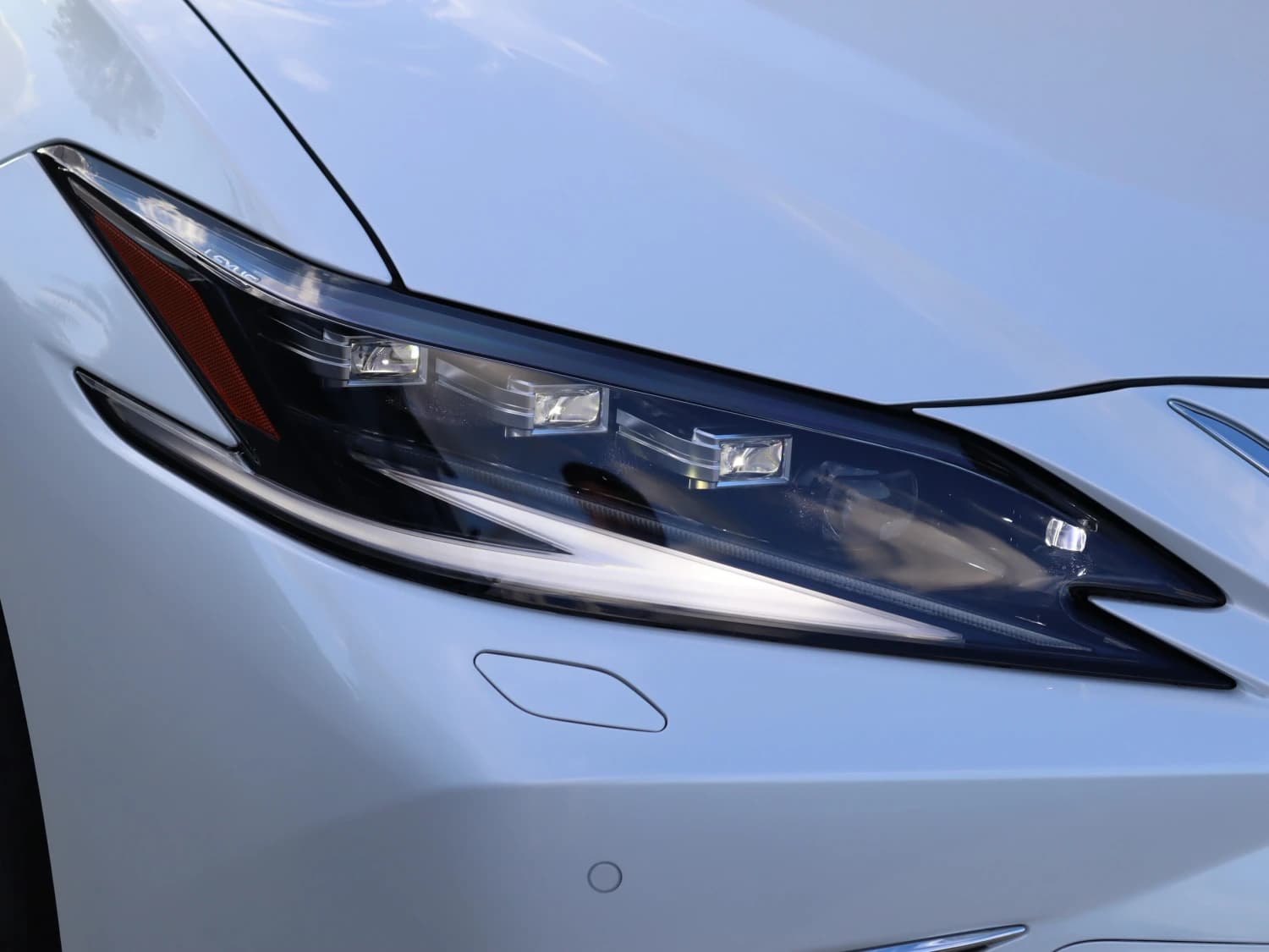 Lexus ES ES300h - фото 30