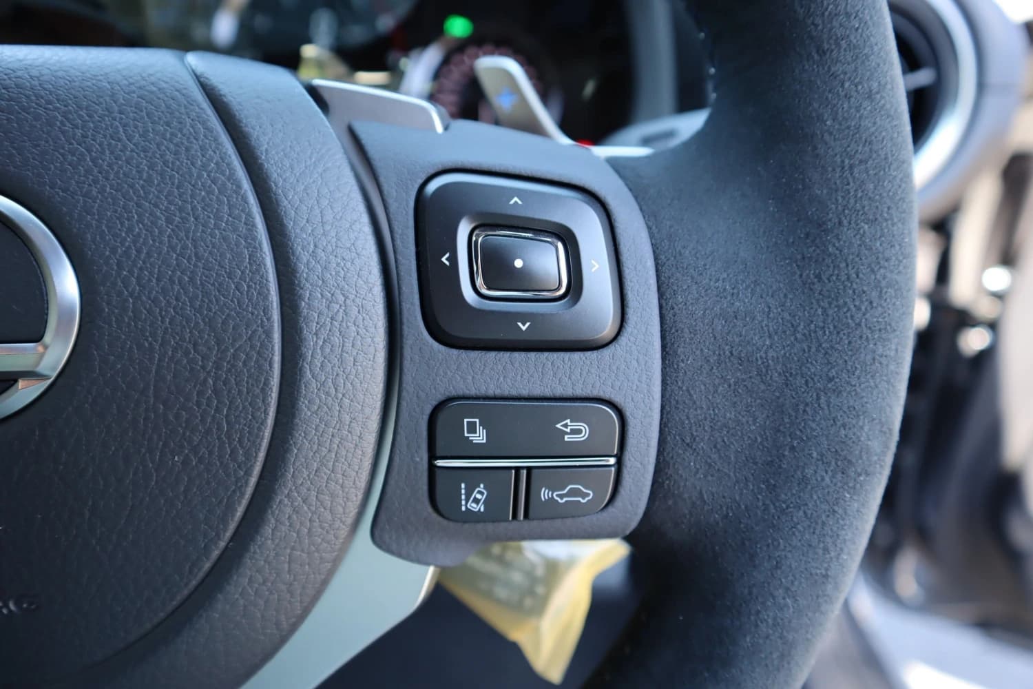 Lexus RC F Performance Package - фото 17