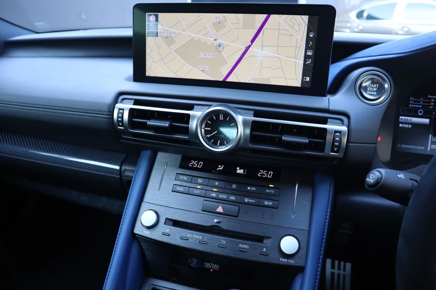 Lexus RC F Performance Package - фото 21