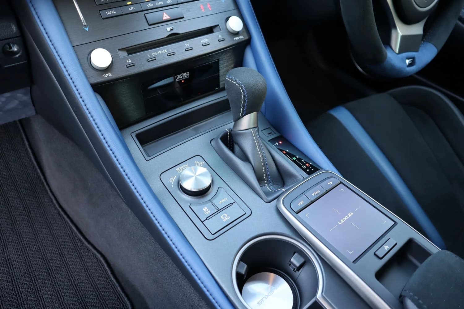 Lexus RC F Performance Package - фото 23