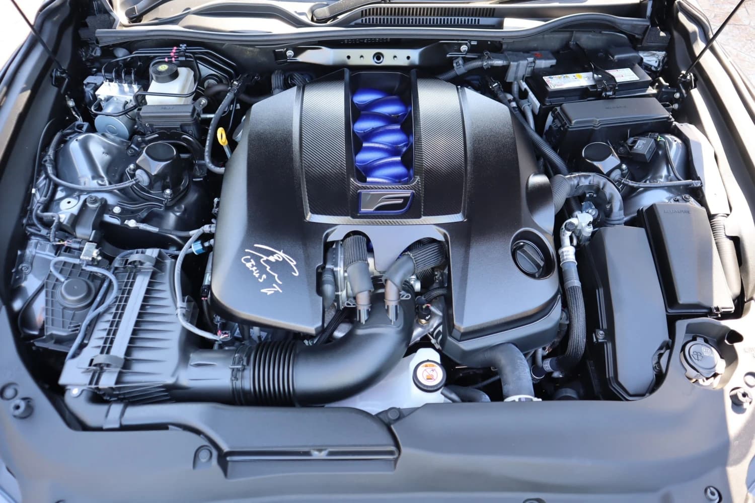 Lexus RC F Performance Package - фото 42