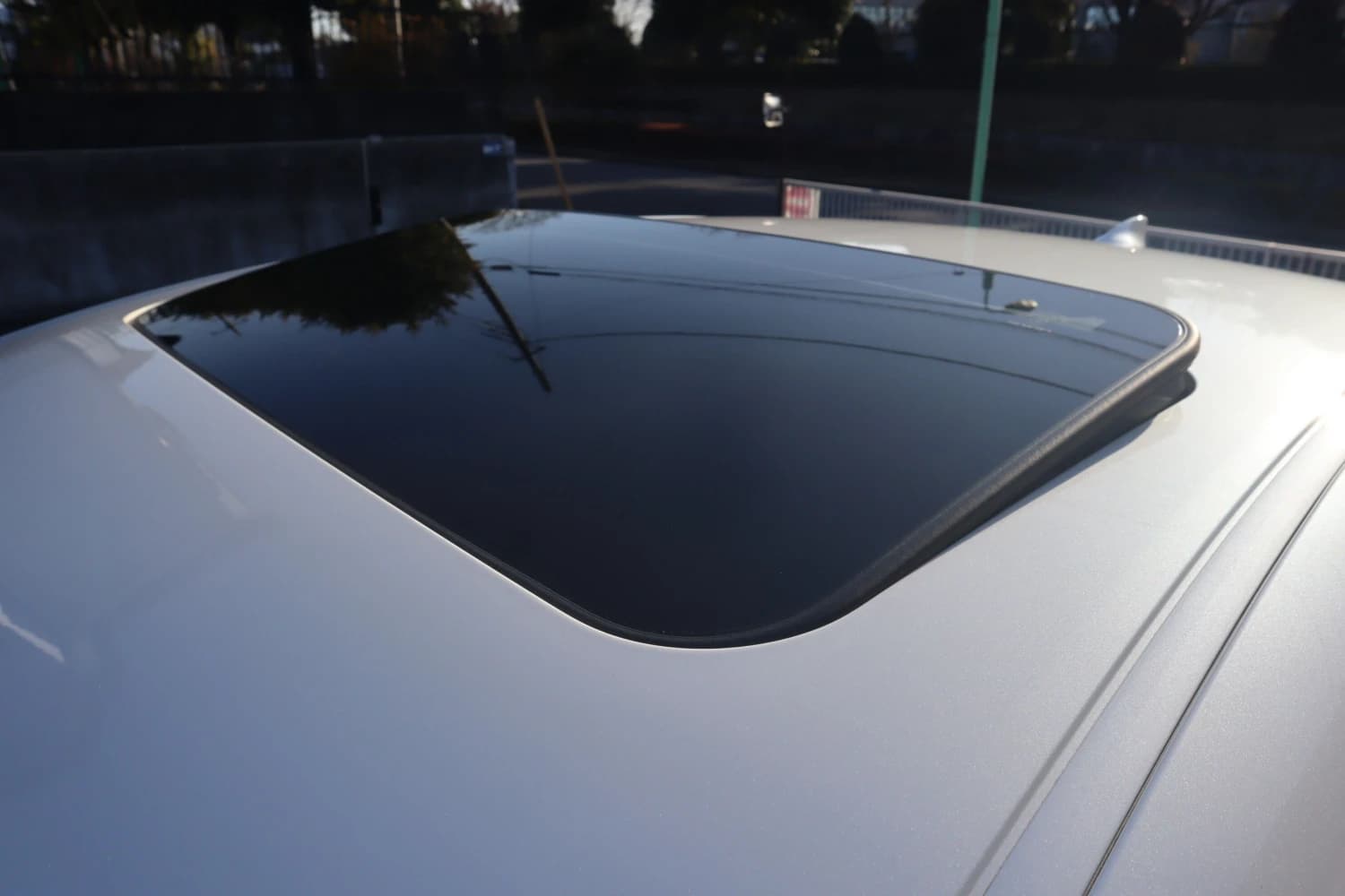 Lexus ES ES300h Graceful Escort - фото 10