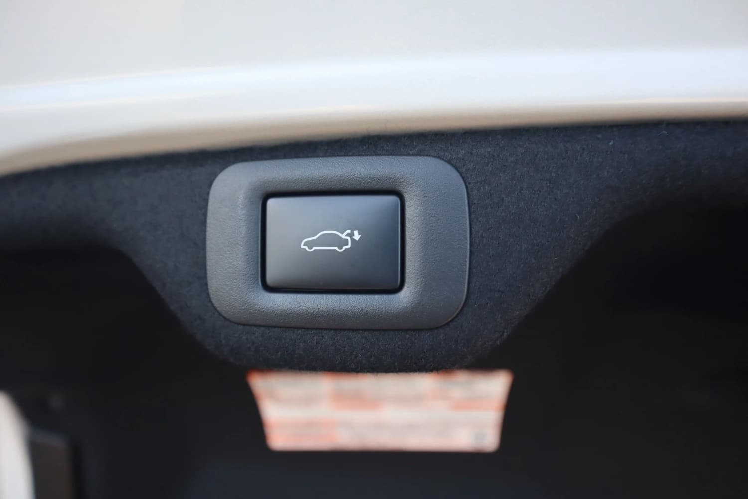 Lexus ES ES300h Graceful Escort - фото 40