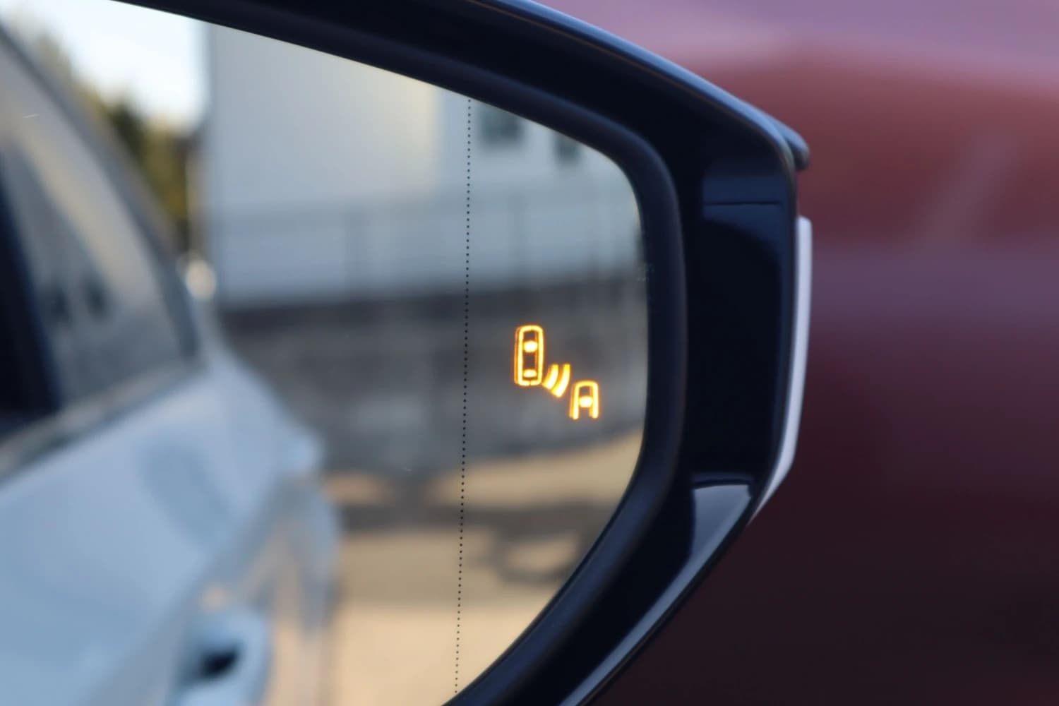 Lexus ES ES300h Graceful Escort - фото 45