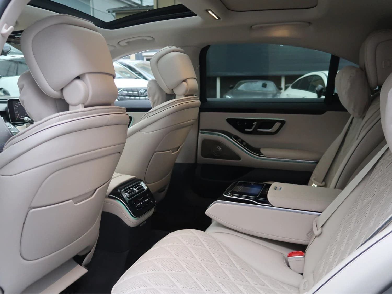 Mercedes S-class S500 4MATIC Long AMG Line - фото 26