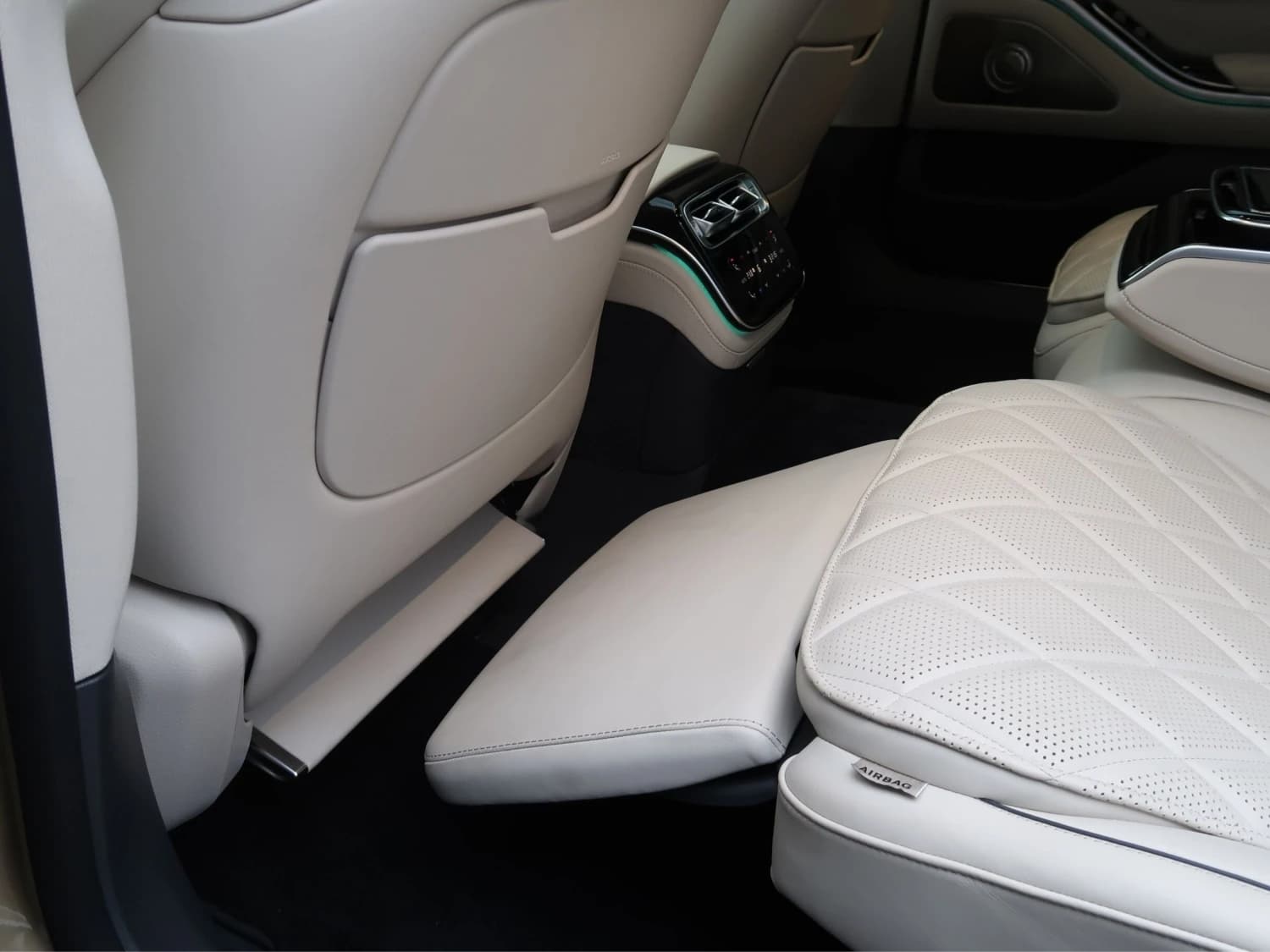 Mercedes S-class S500 4MATIC Long AMG Line - фото 27