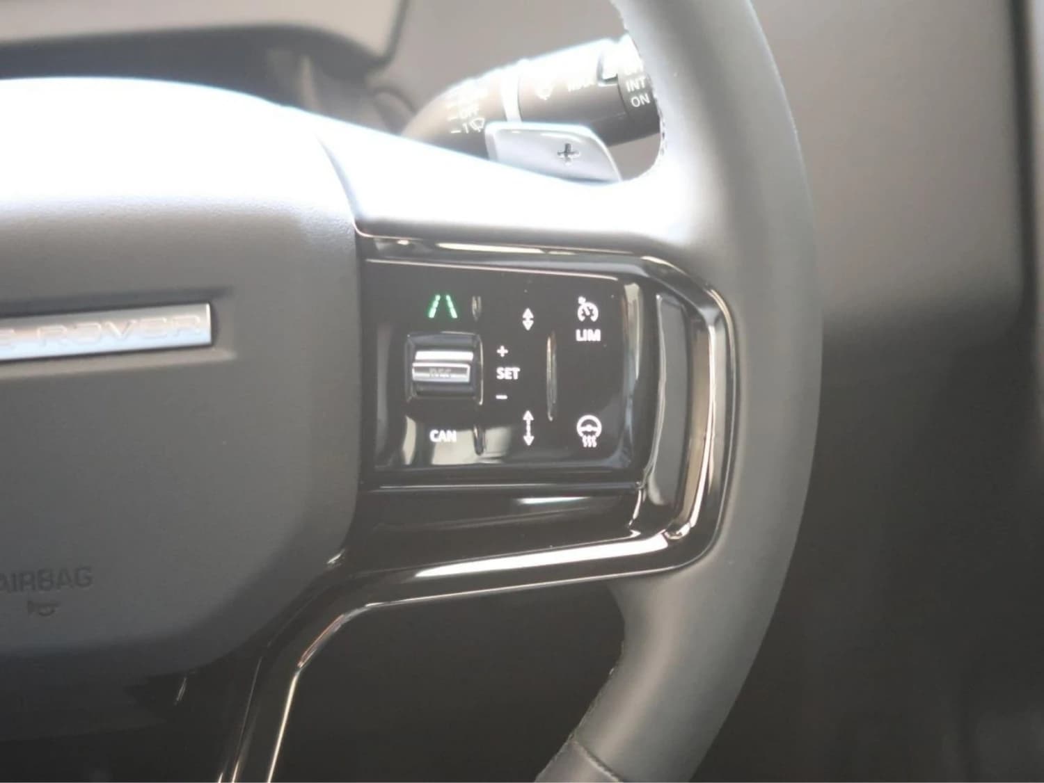 Land Rover Range Rover Evoque P200 - фото 16