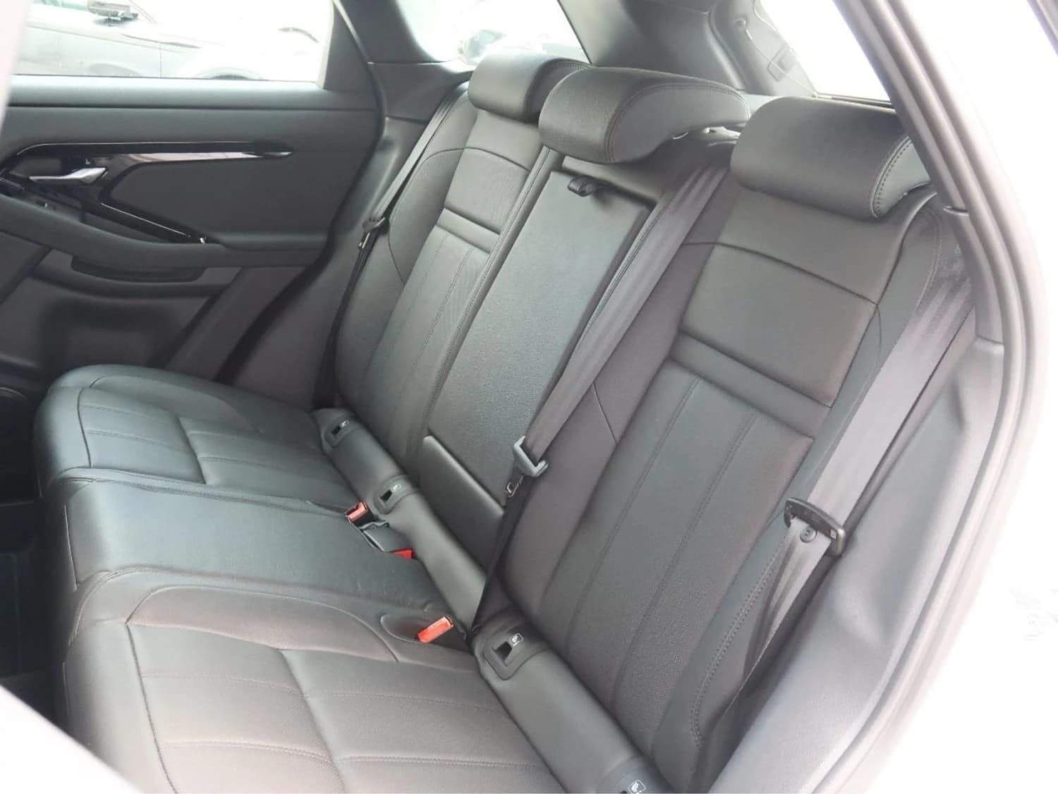 Land Rover Range Rover Evoque P200 - фото 33