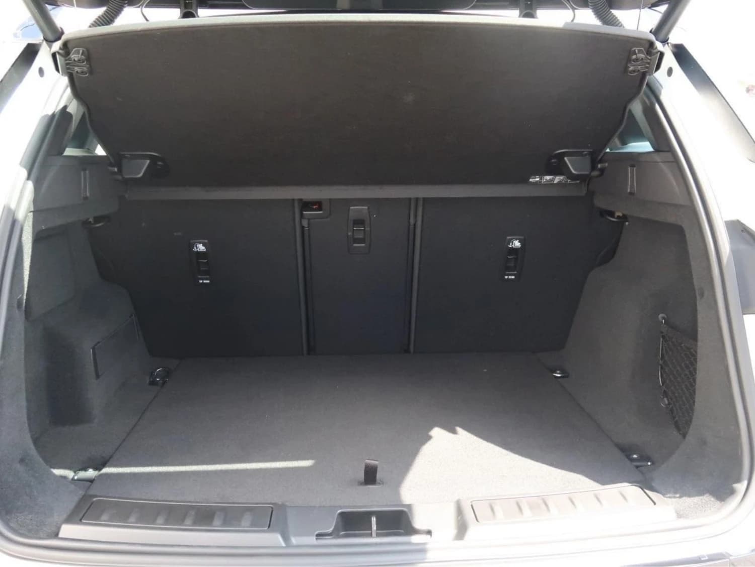 Land Rover Range Rover Evoque P200 - фото 36