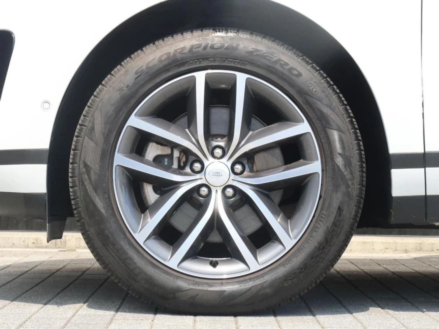 Land Rover Range Rover Evoque P200 - фото 44