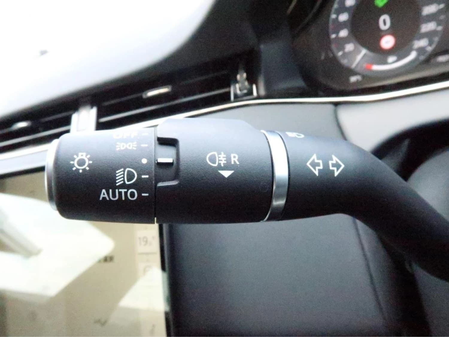 Land Rover Range Rover Evoque D200 - фото 14