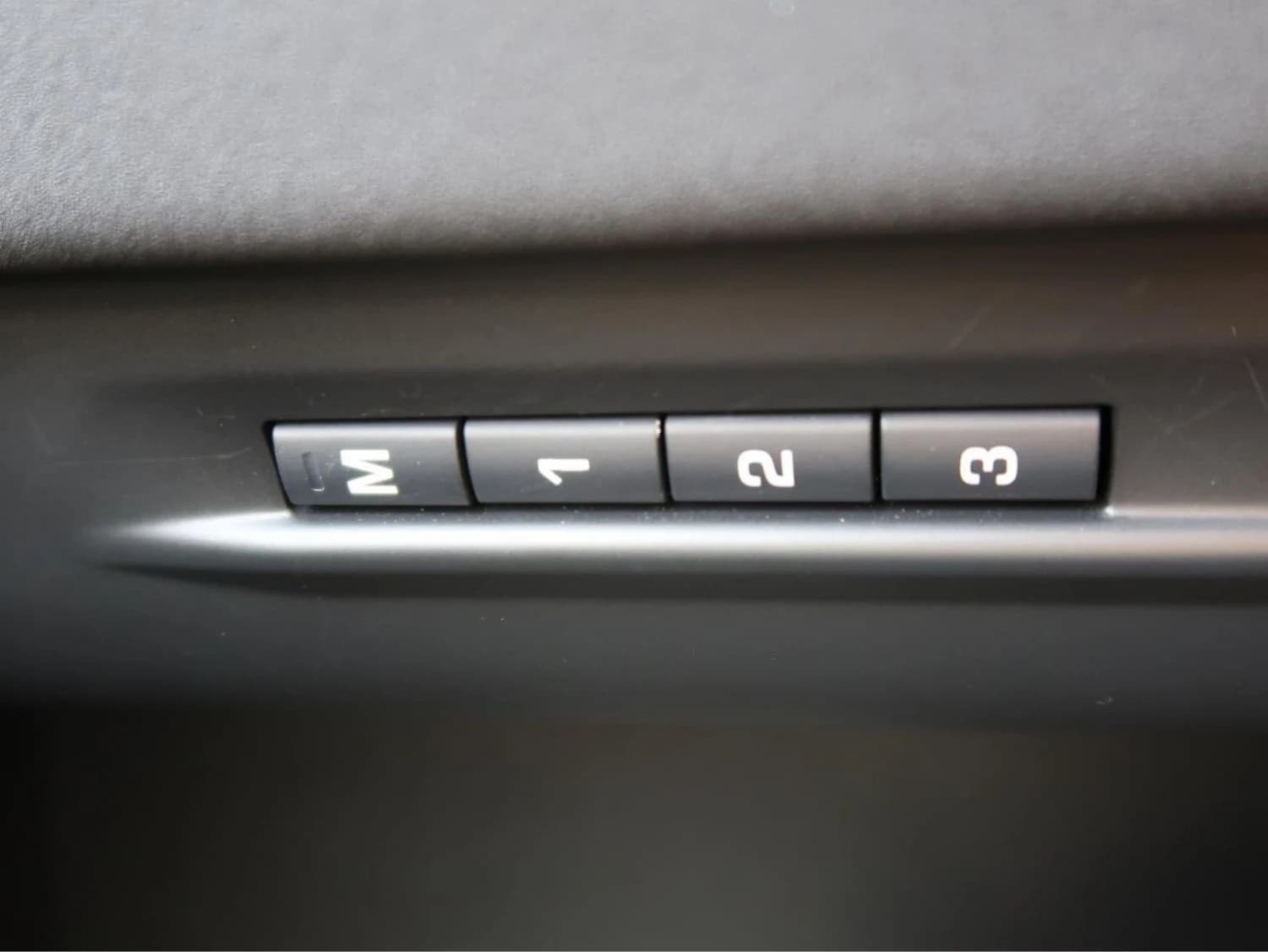 Land Rover Range Rover Evoque D200 - фото 30