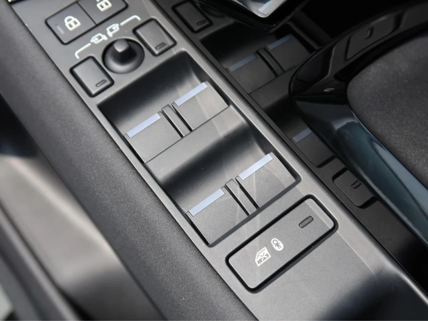 Land Rover Range Rover Evoque D200 - фото 31