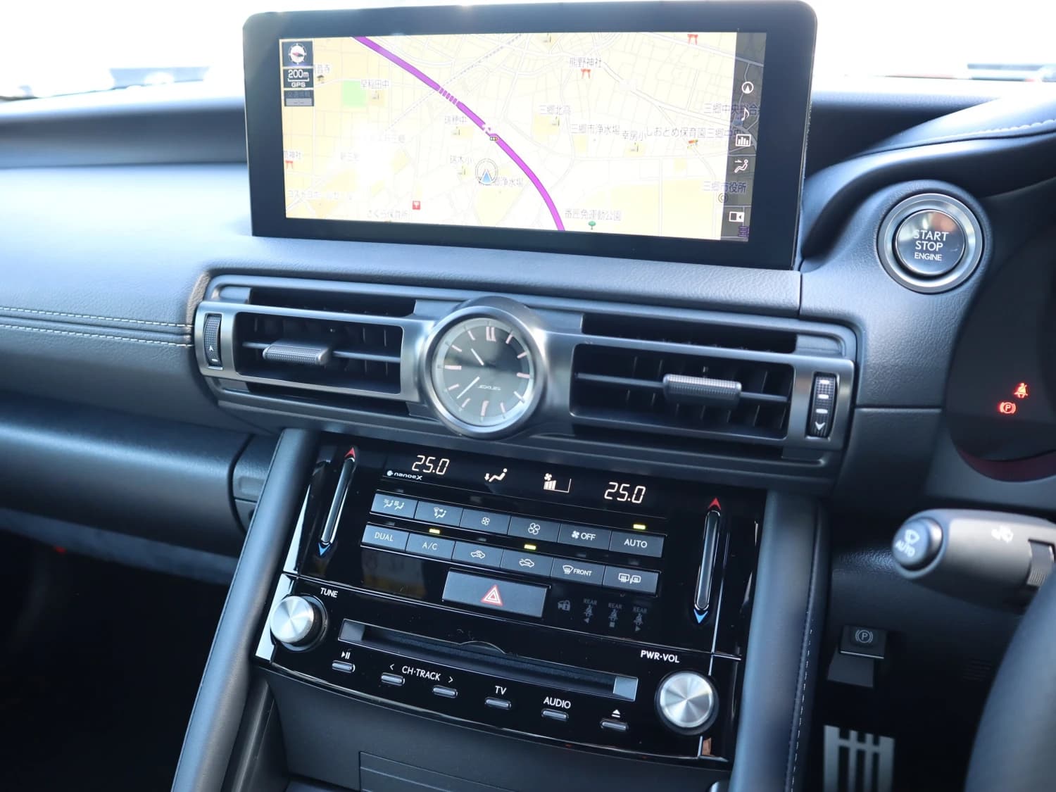 Lexus IS 300 - фото 20