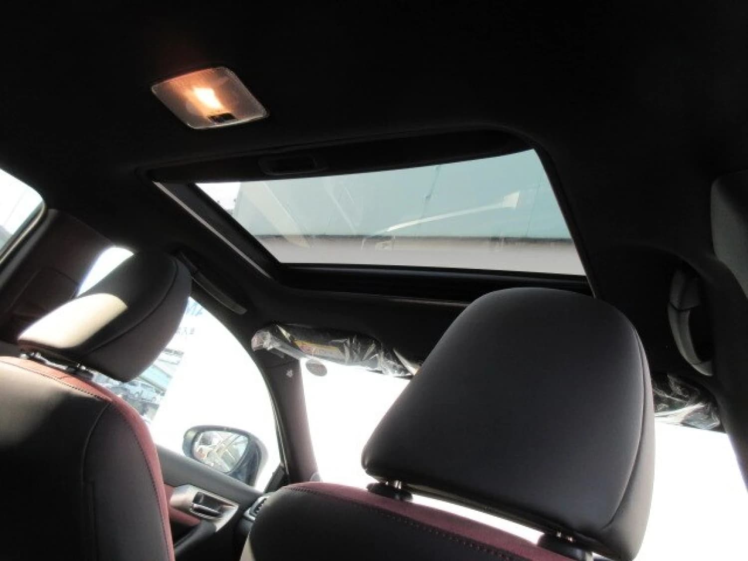 Lexus CT 200h - фото 3