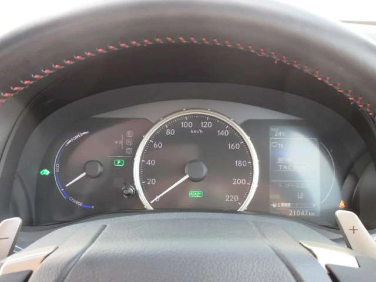 Lexus CT 200h - фото 12