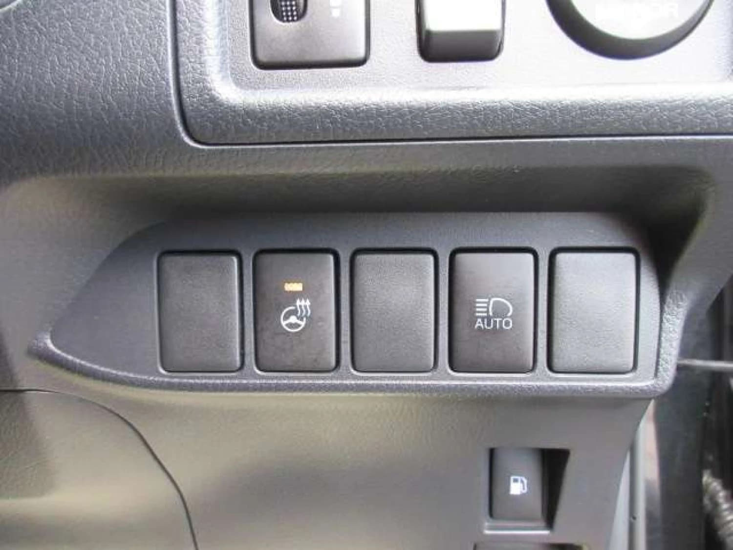 Lexus CT 200h - фото 22