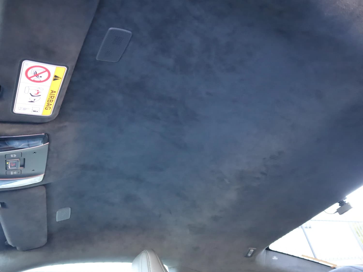 Lexus LC 500 - фото 3