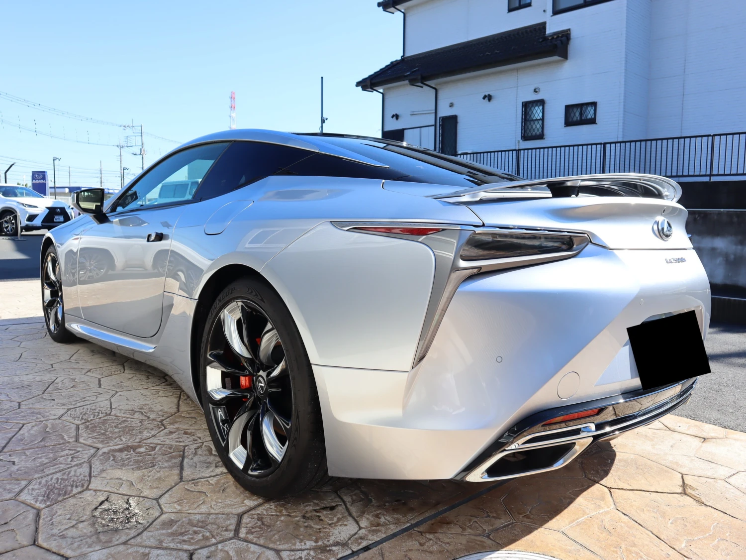 Lexus LC 500 - фото 6