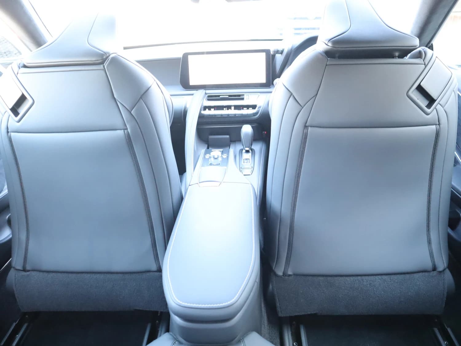 Lexus LC 500 - фото 22