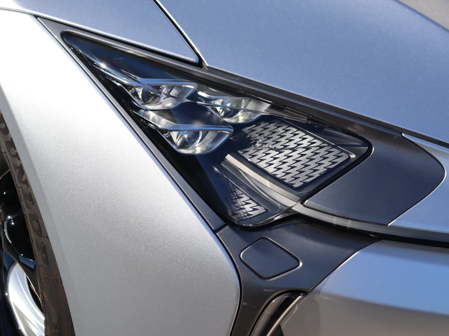 Lexus LC 500 - фото 29