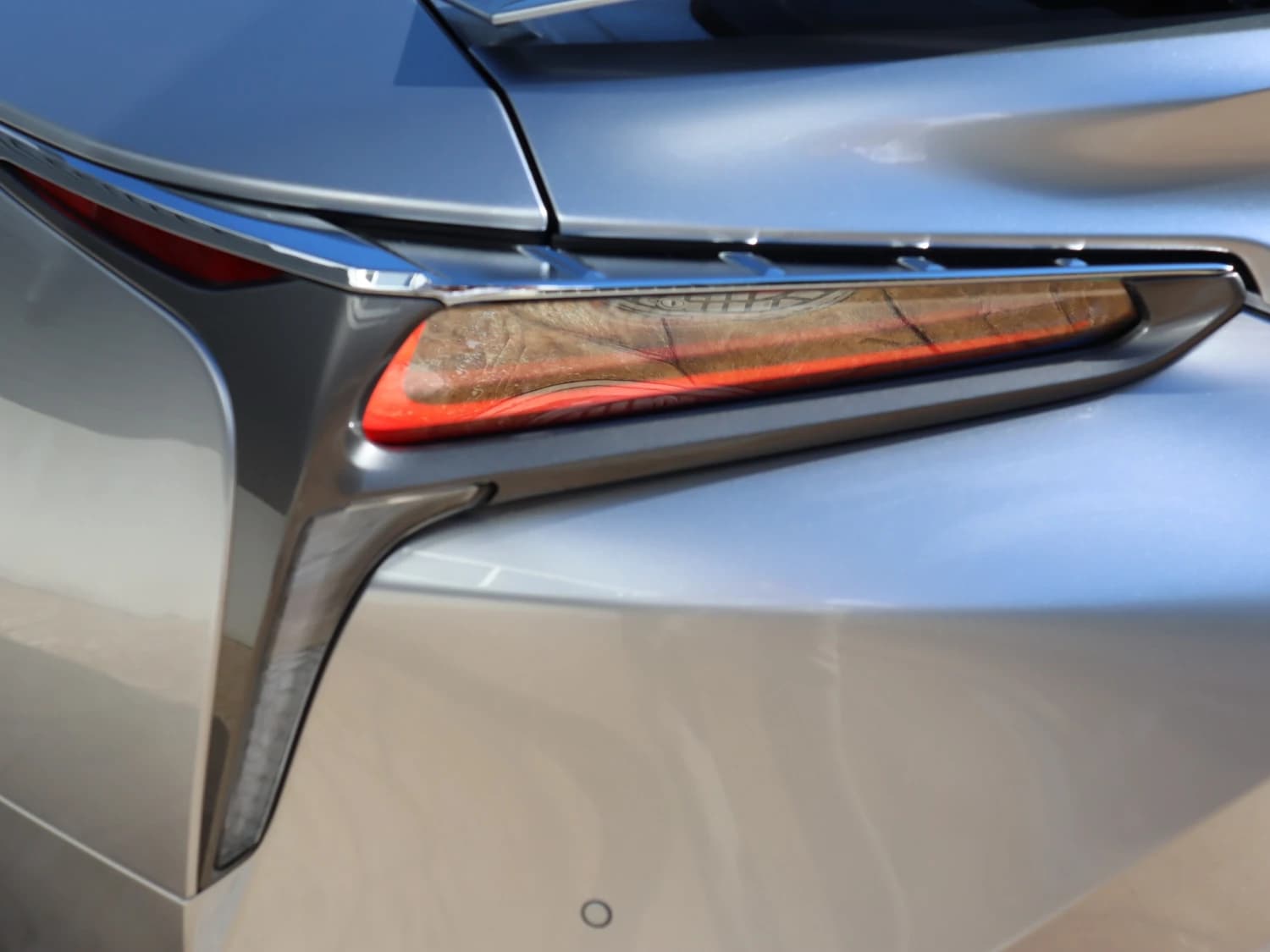 Lexus LC 500 - фото 32