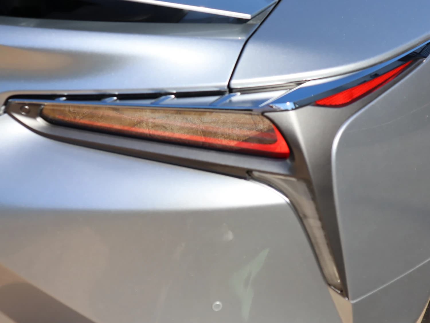 Lexus LC 500 - фото 33