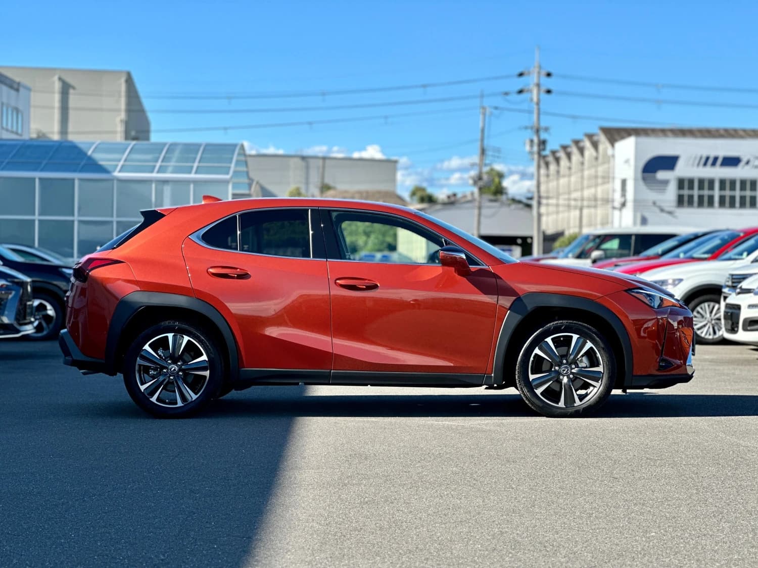 Lexus UX 200 - фото 10