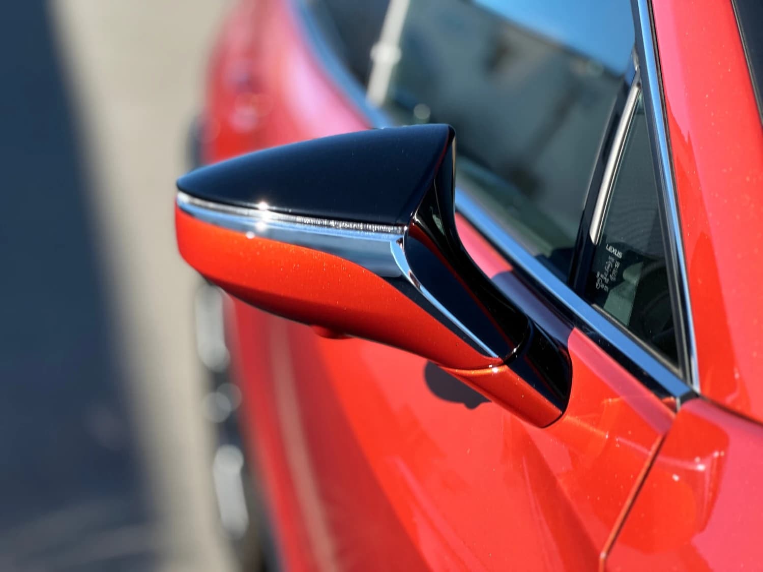 Lexus UX 200 - фото 43