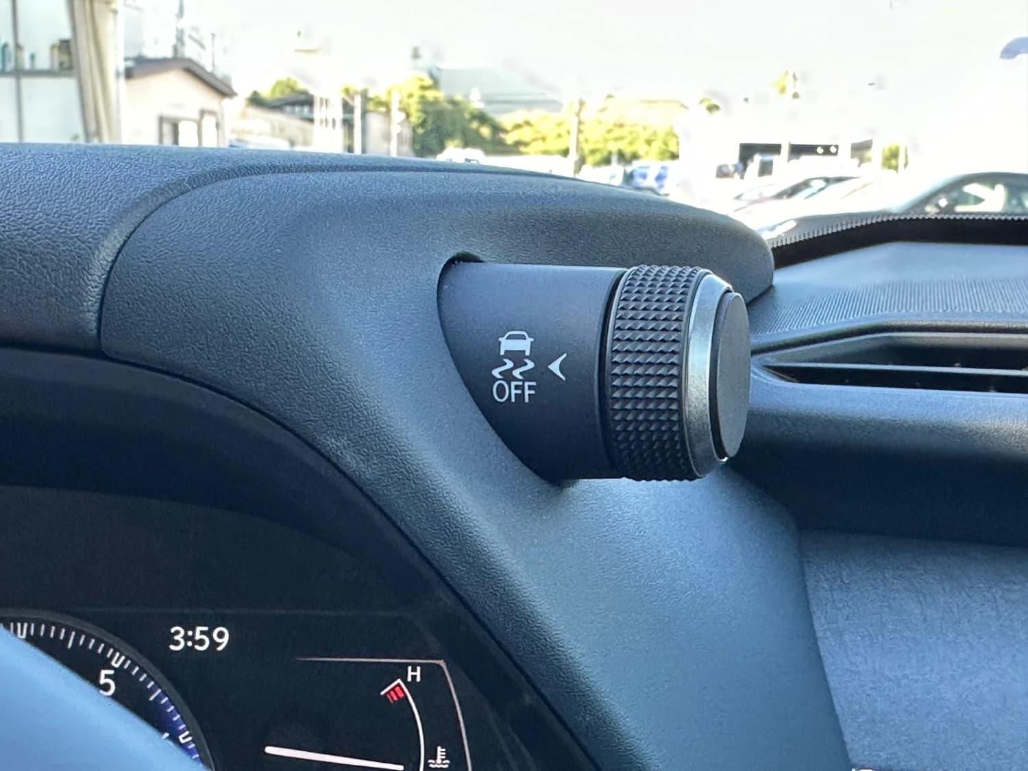 Lexus UX 200 - фото 24