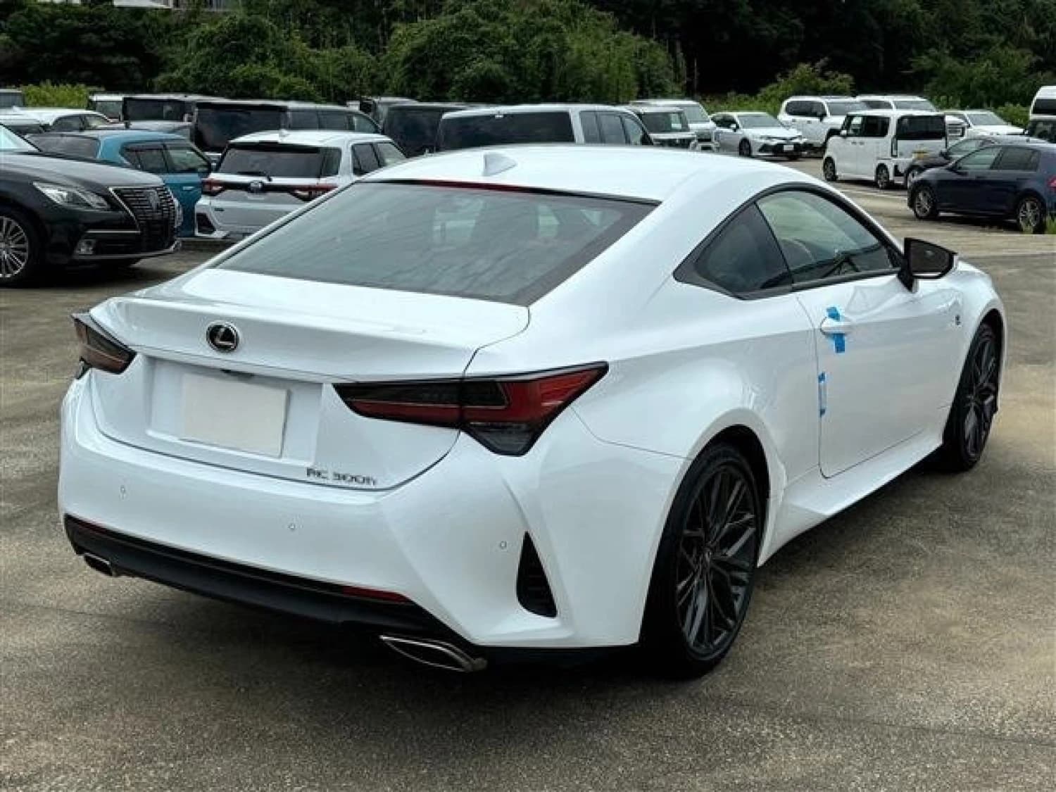Lexus RC 300h - фото 8