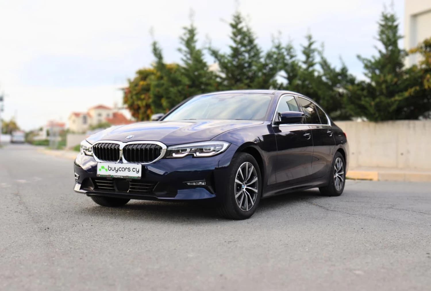 BMW 3 series 318i - фото 4
