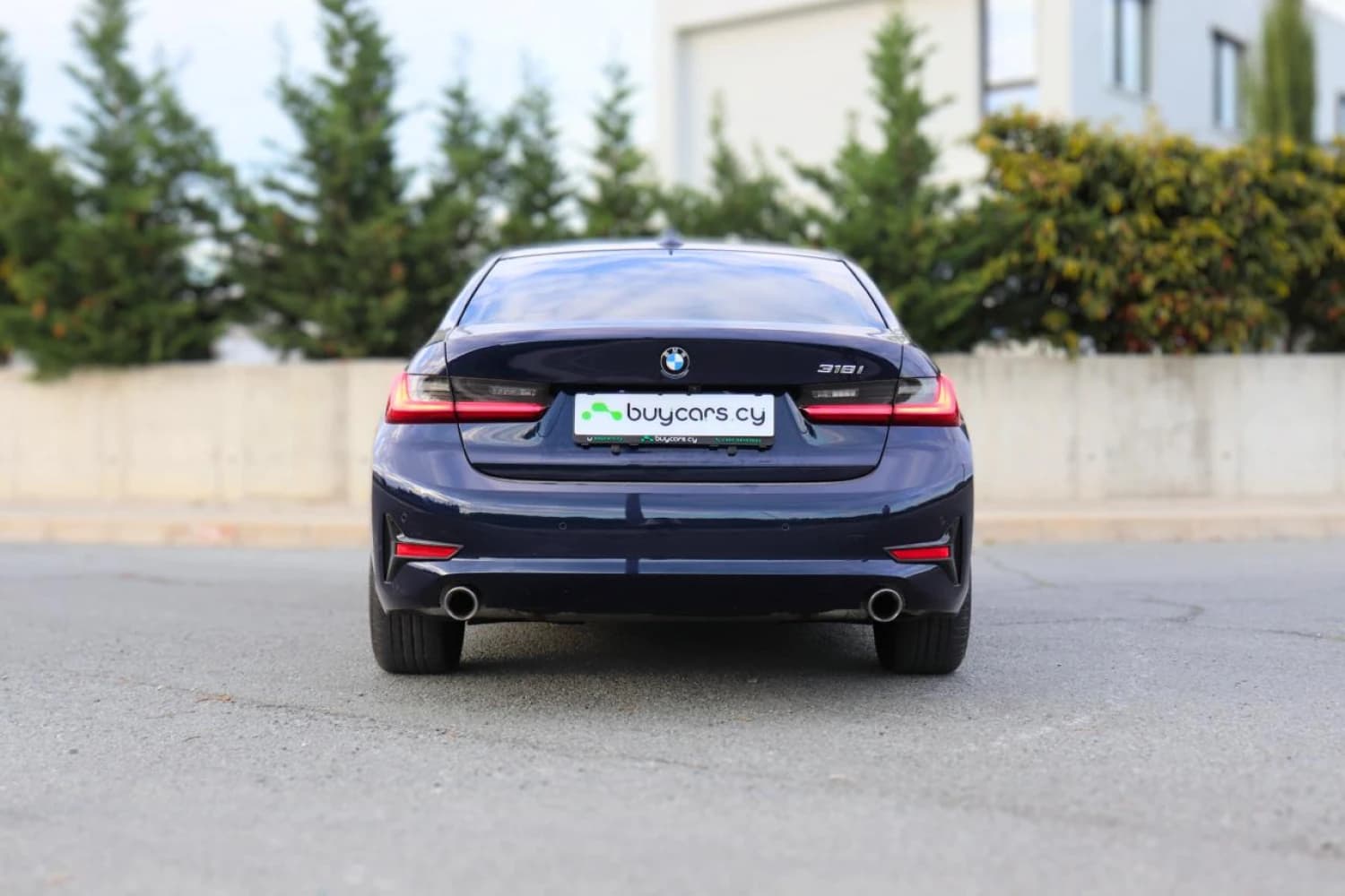 BMW 3 series 318i - фото 8