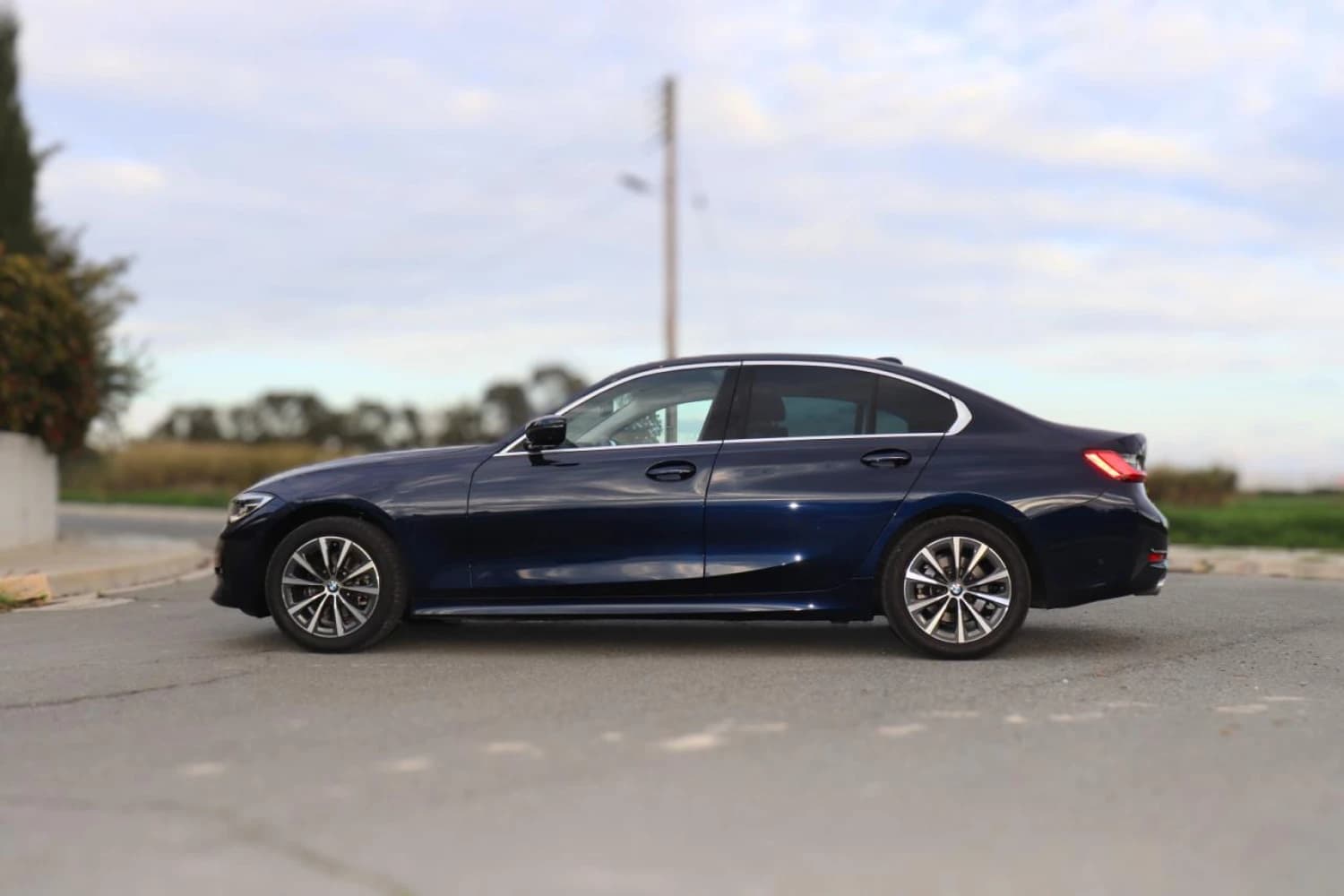 BMW 3 series 318i - фото 6